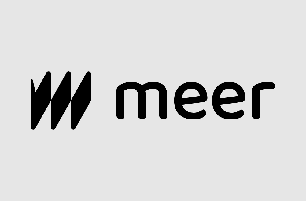 Meer logo, three connected diamond shapes followed by the word meer in lowercase sans-serif font.