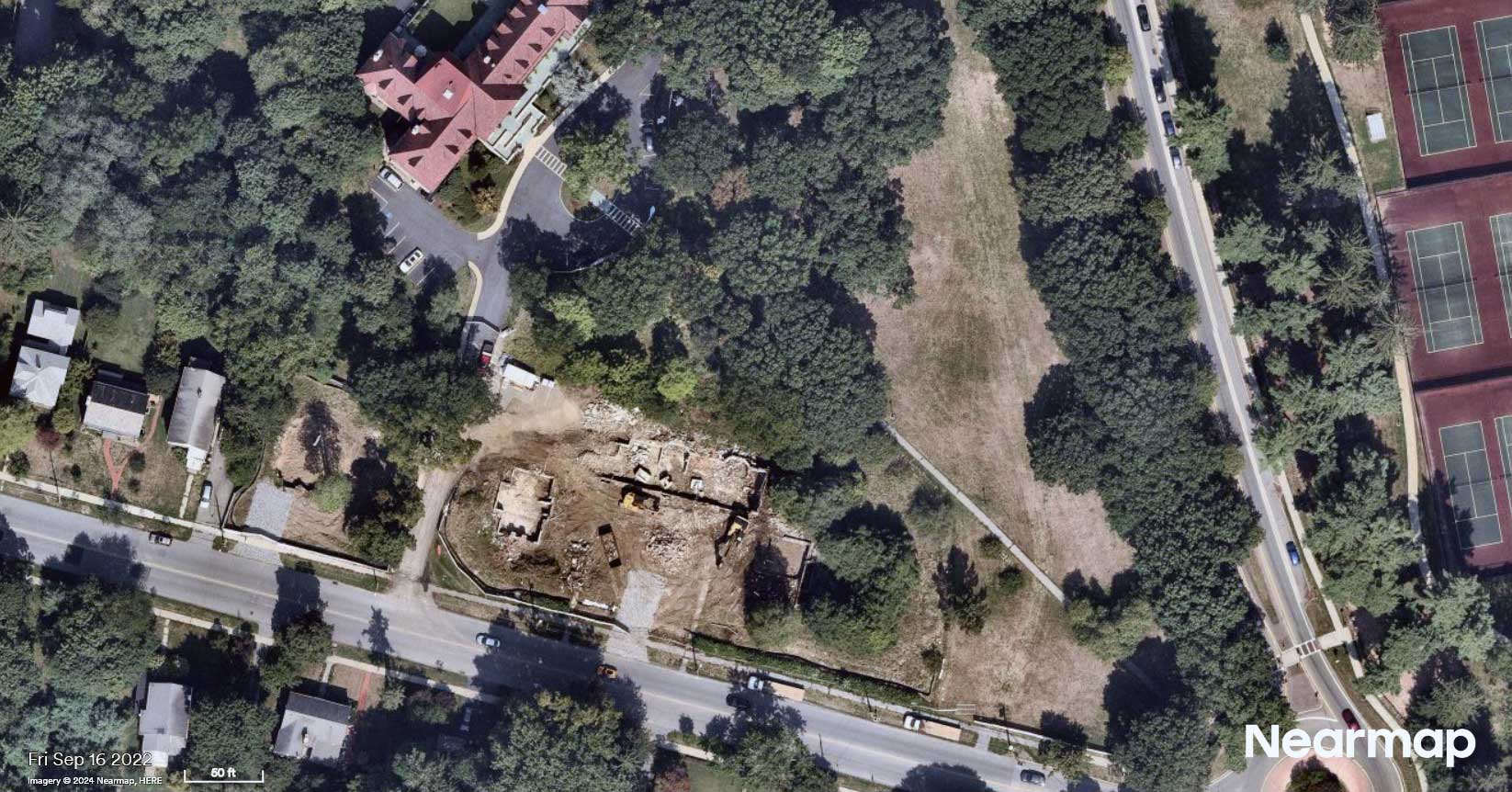 Aerial photo of a construction site.