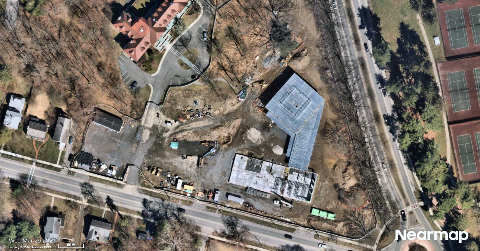 Aerial photo of a construction site.